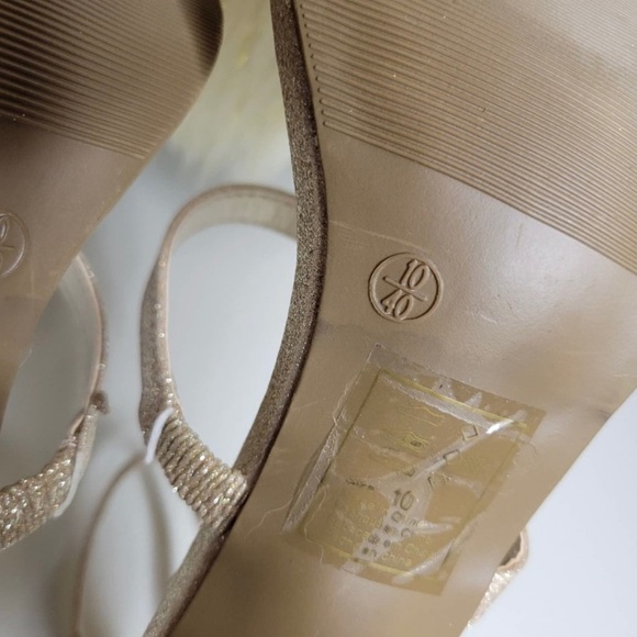 EUC: David’s Bridal Champagne Glitter Triple Strap Heels - Picture 9 of 9